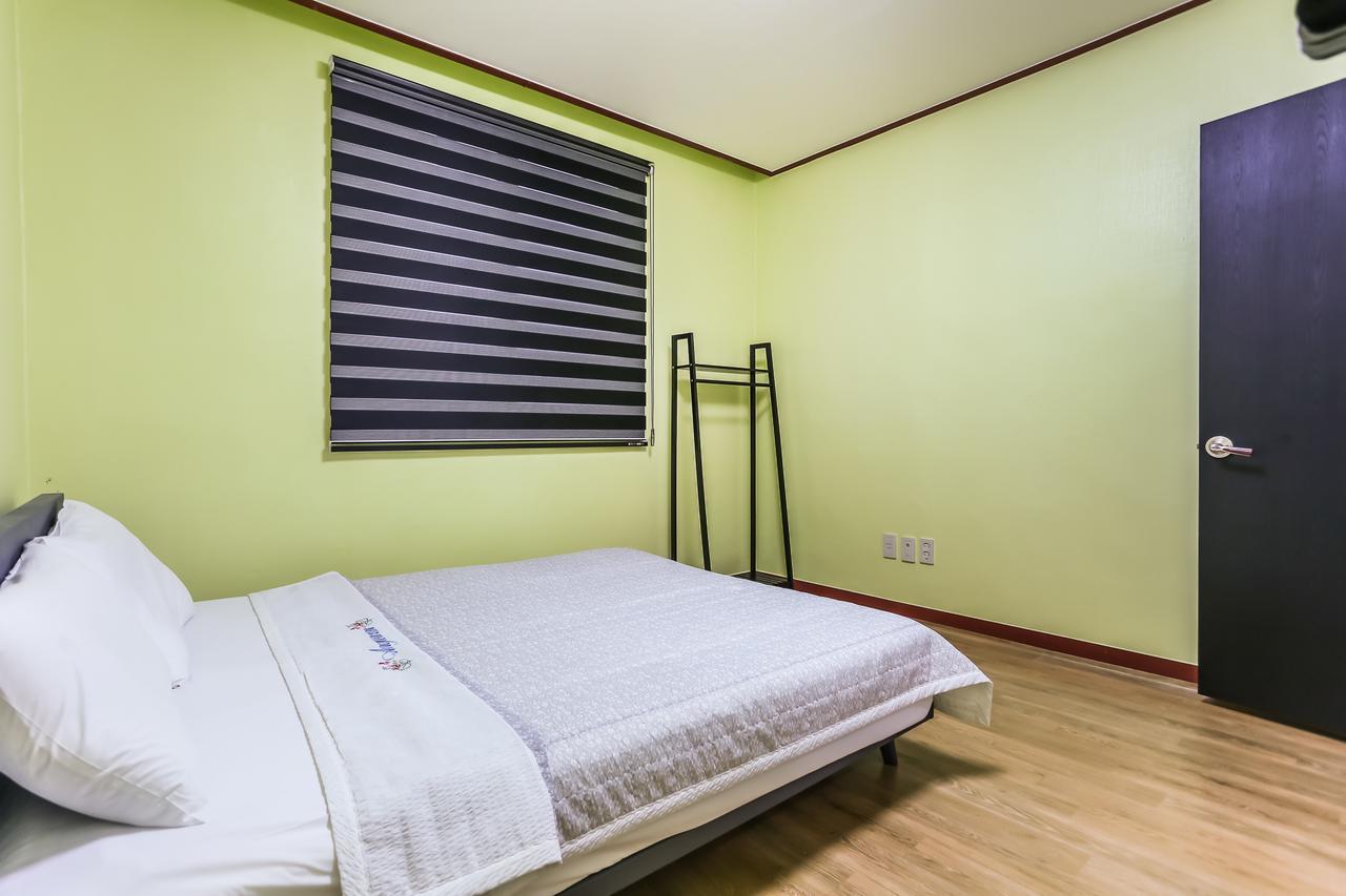 Ekonomy Hotel Sokcho Esterno foto